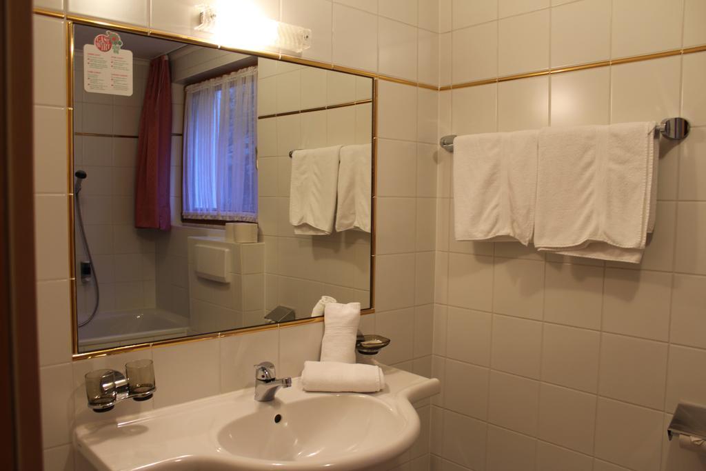 Hotel Hoellroah Kappl  Exteriér fotografie